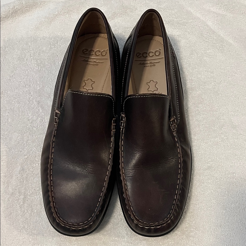 Ecco Men's Dark Brown Slip-On Loafers